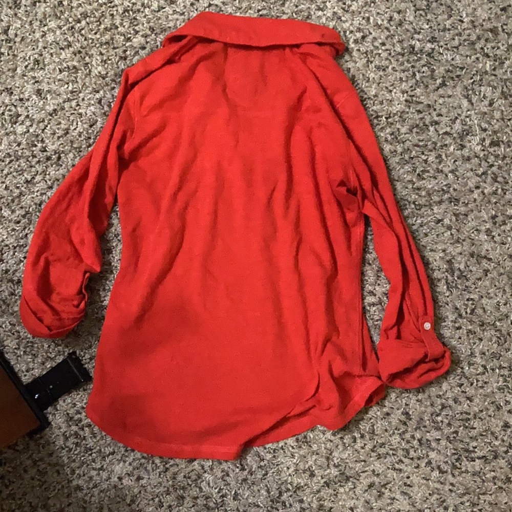 Red collared Abercrombie shirt - Picture 4 of 4